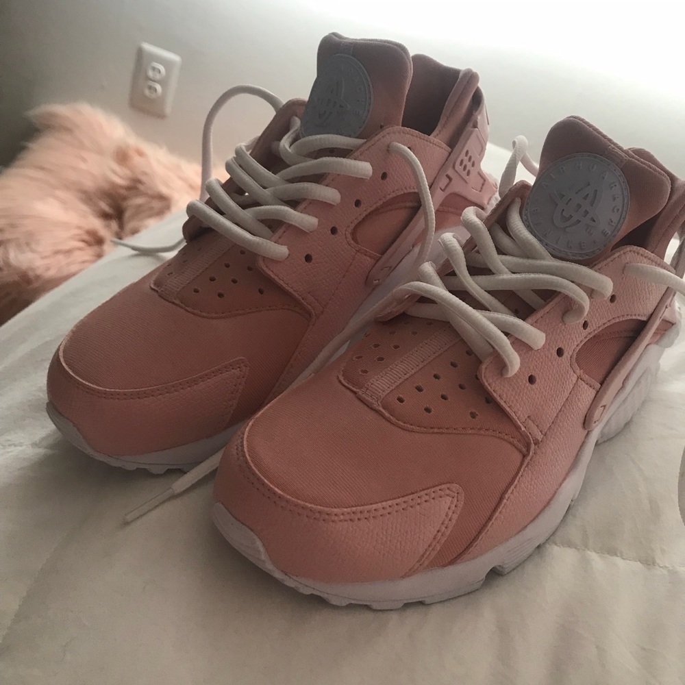 Rose Pink Nike Huaraches